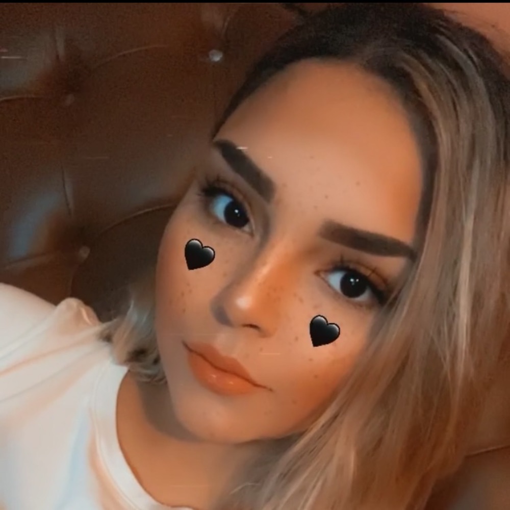 Meet your Posher, Celeste